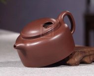 《牛蓋蓮子》宜興紫砂壺高級工藝美術(shù)師手工拼紫泥牛蓋蓮子茶壺茶具