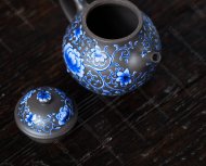 全手工點(diǎn)彩潘壺