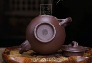 《報(bào)春》宜興助理工藝美術(shù)師手工紫砂壺紫泥料茶壺報(bào)春茶具