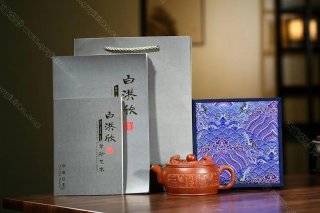 雙龍戲珠 雙龍戲珠