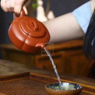 《周盤》宜興紫砂壺工藝美術師手工紅皮龍泡茶壺周盤茶具